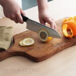 Cuțit de bucătărie Santoku Fuji Cutlery FC-680 Wisteria — Negru » Lanternaputernica.RO