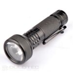 Lanternă compactă Dulotec E2 cu rază lungă de acțiune, cu baterie inclusă » Lanternaputernica.RO