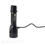 Lanternă tactică Dulotec Guardian, 1.800 lumeni, 700 de metri, baterie de 5.200 mAh, încărcare magnetică, husă » Lanternaputernica.RO