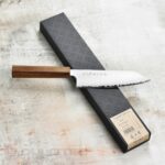 Cuțit de bucătărie Tojiro REPPU Kiritsuke Bunka 170 mm FD-1361 – laminat SG2 – mâner din lemn de tec » Lanternaputernica.RO