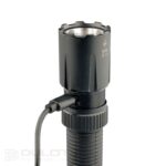 Lanternă tactică Dulotec Defender – 2.300 de lumeni, rază de acțiune de până la 530 de metri » Lanternaputernica.RO