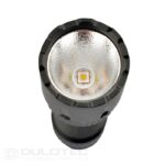 Lanternă tactică Dulotec Defender – 2.300 de lumeni, rază de acțiune de până la 530 de metri » Lanternaputernica.RO